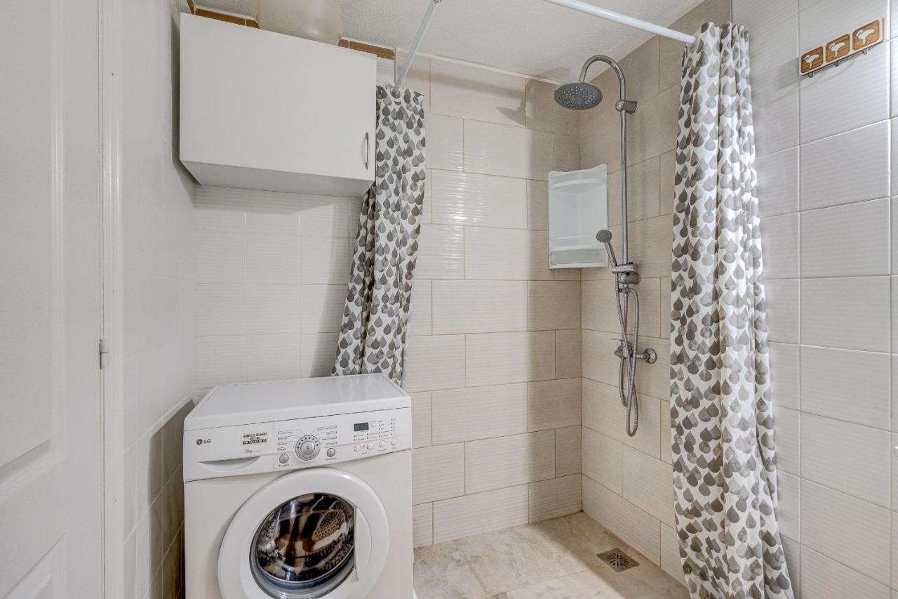 Studia Port Royale Apartment Arona  Ngoại thất bức ảnh